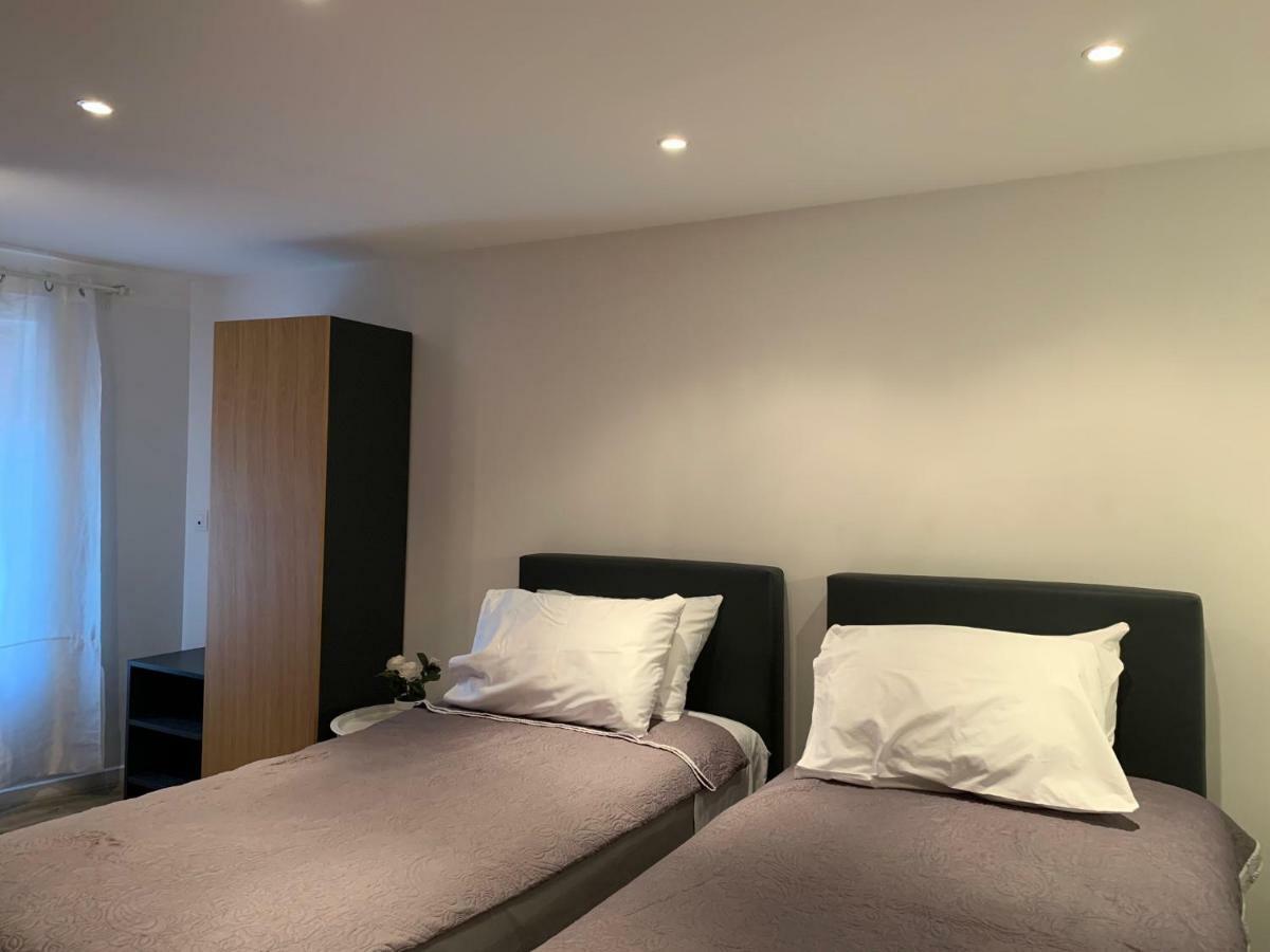 Hotel Hovi De La Mairie Aubervilliers Eksteriør billede